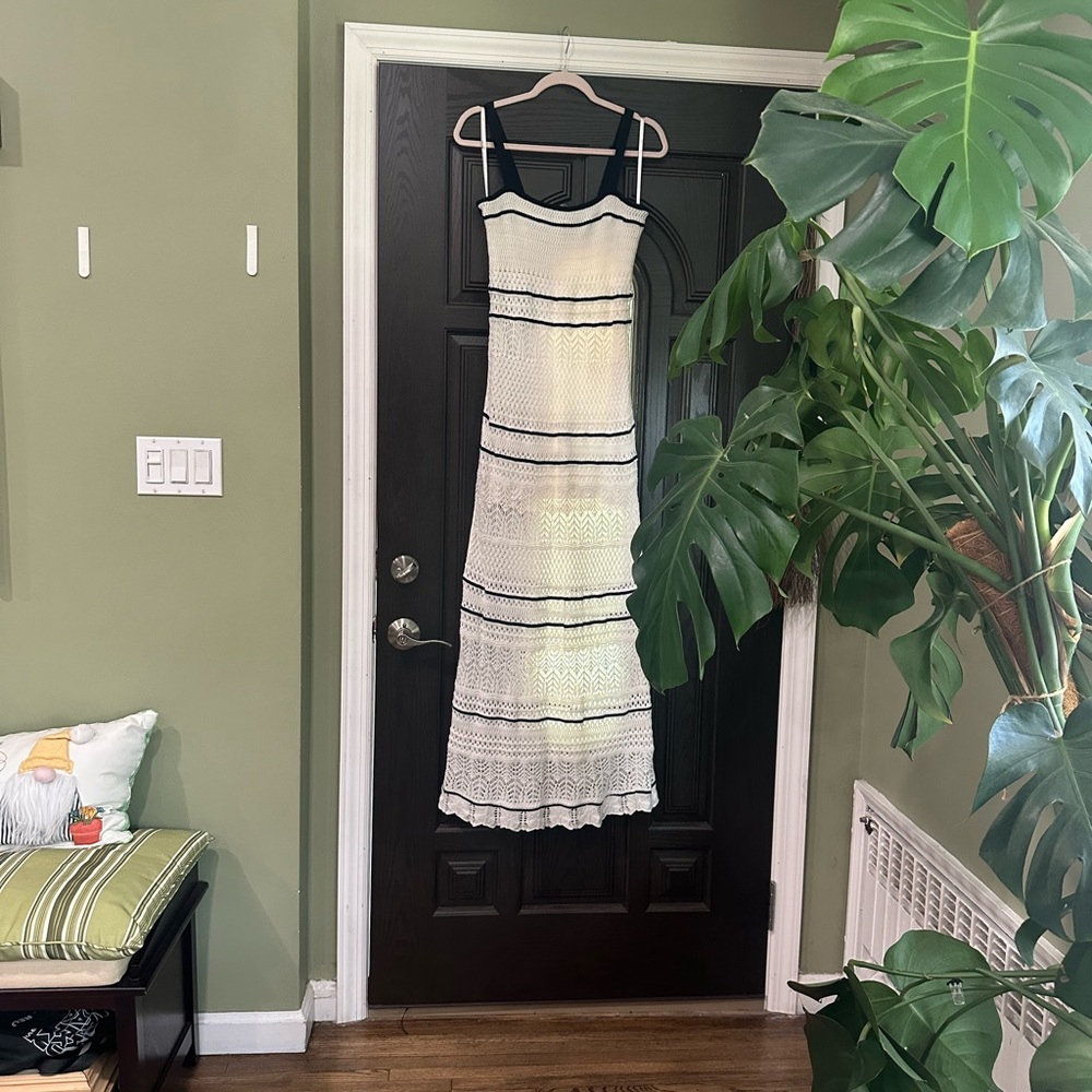 Abercrombie & Fitch Cream and Black Lace crochet  Maxi Dress